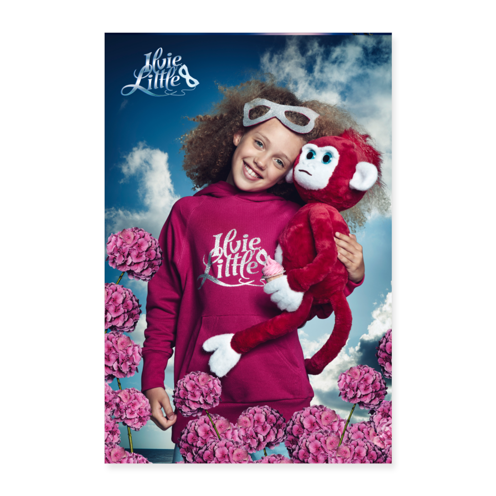 ILVIE LITTLE POSTER II Ilvie and Theo at the Sea II 40x60 cm - white